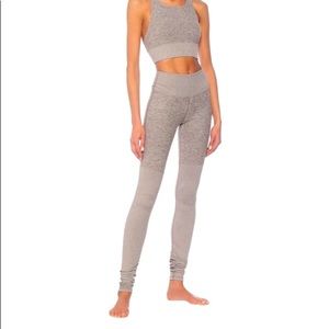 Alo Yoga High Waist Goddess Leggings gray/taupe Leggings size Medium